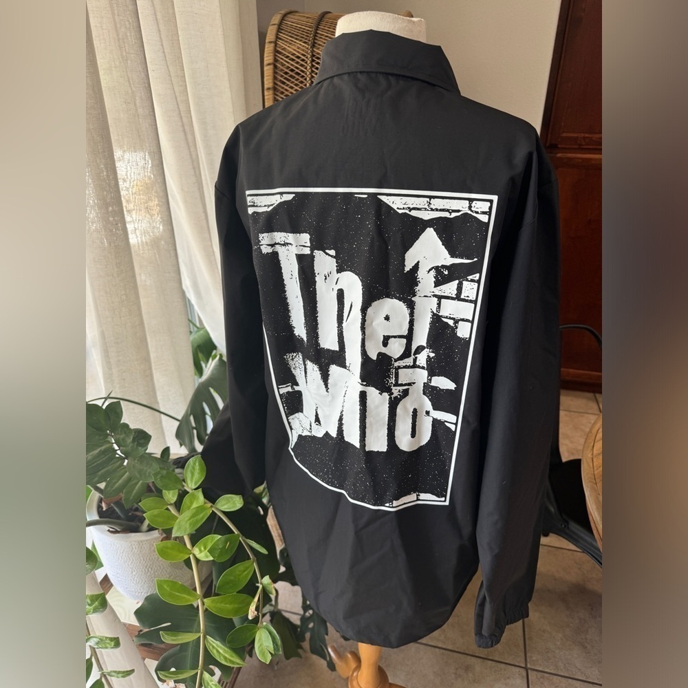 The Who 2022 Tour Jacket – Black‎ Nylon Raincoat Size L | Band Merch